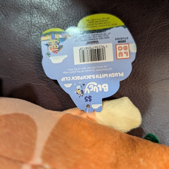 Bluey plush keychain with necklace - Picture 5 of 8